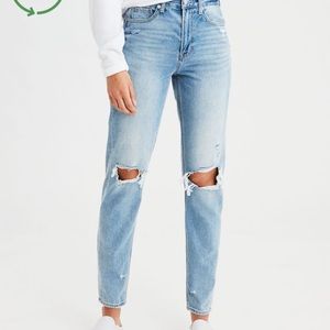 American Eagle mom jeans